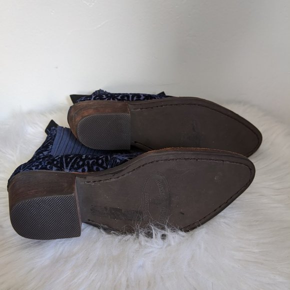 NWOT Jeffrey Campbell Frontier Navy Western Boots - Picture 5 of 7